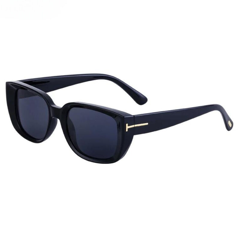 Retro cat-eye sunglasses UV400 polarized lenses durable vintage-style frames for women