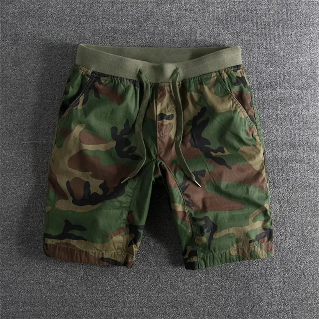 Men's tactical camo shorts military-inspired elastic waist drawstring cotton relaxed fit camouflage pattern
