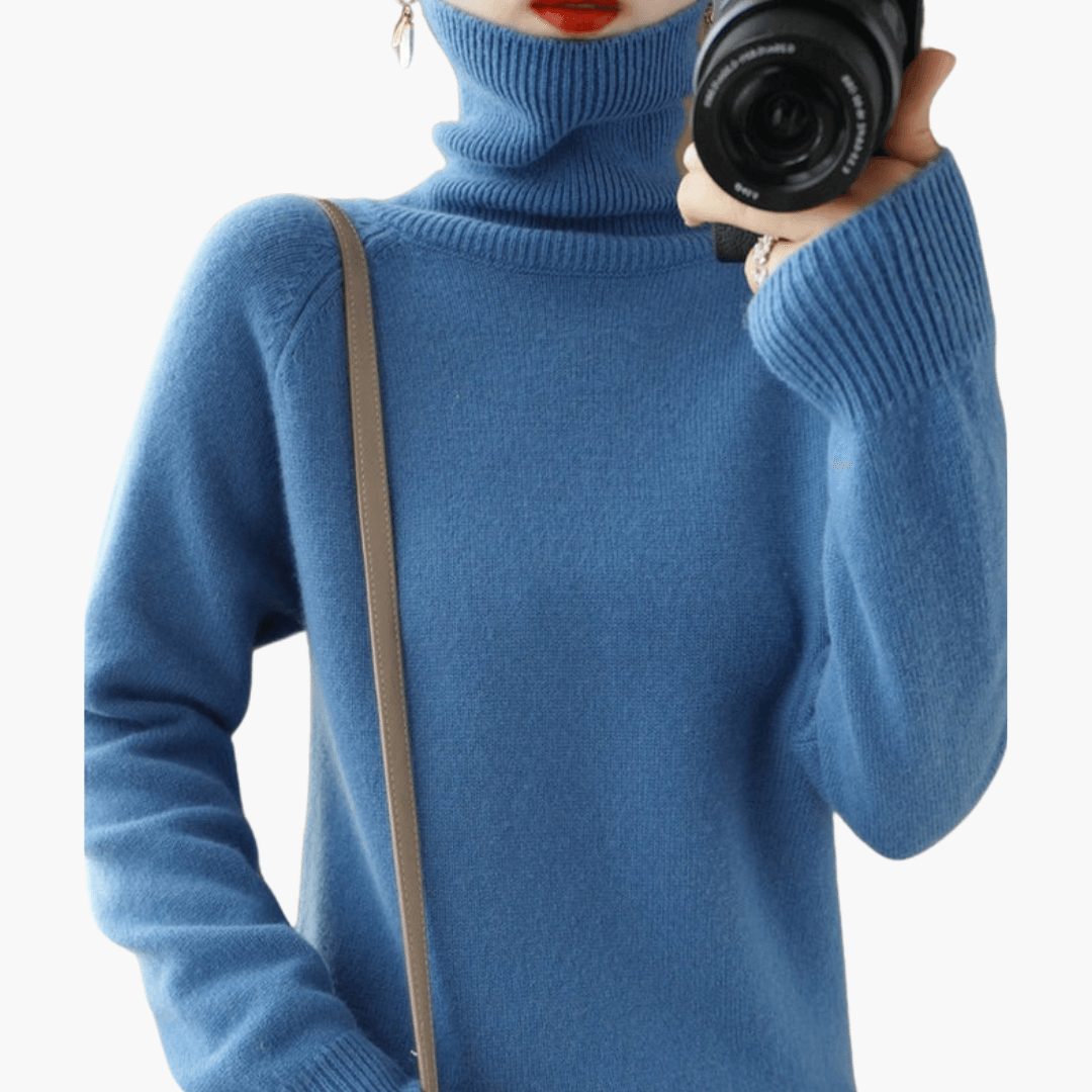Women's cozy turtleneck knit sweater with long sleeves, high neckline winter essential in neutral tone