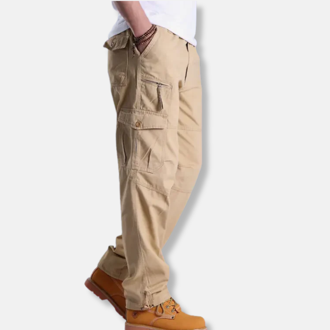 Men's camouflage cotton blend cargo pants relaxed fit with functional cargo pockets all-season