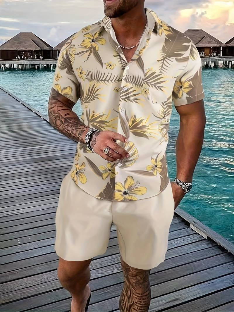 Men's lightweight cotton blend Hawaiian shirt relaxed fit with classic tropical floral pattern summer style