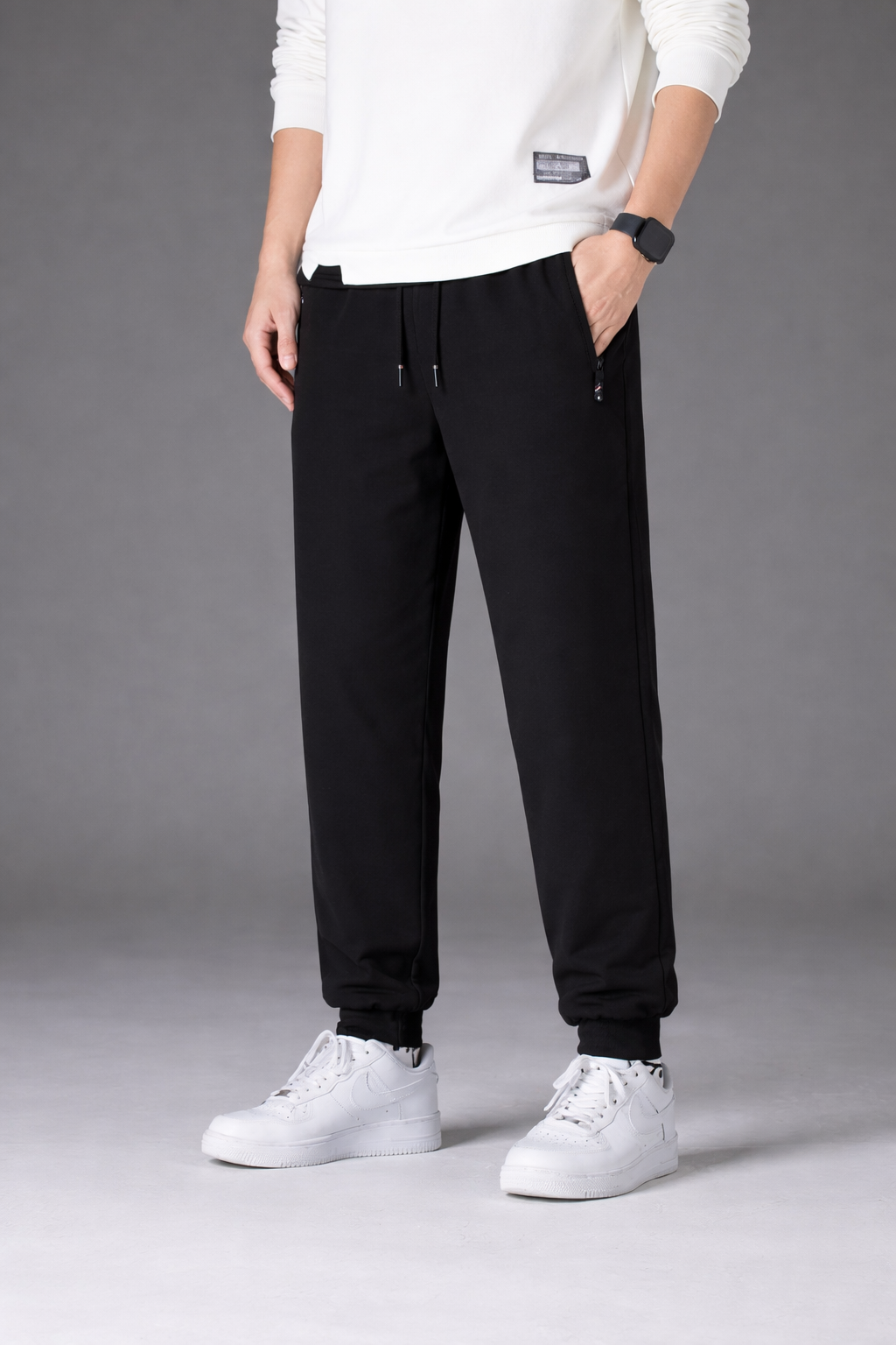 Men's thermal fleece-lined joggers with drawstring waist, windproof ankle cuff cold-weather fit