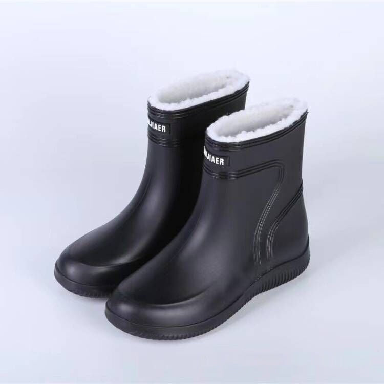 Unisex waterproof fleece-lined rubber rain boots with cozy lining for cold wet days
