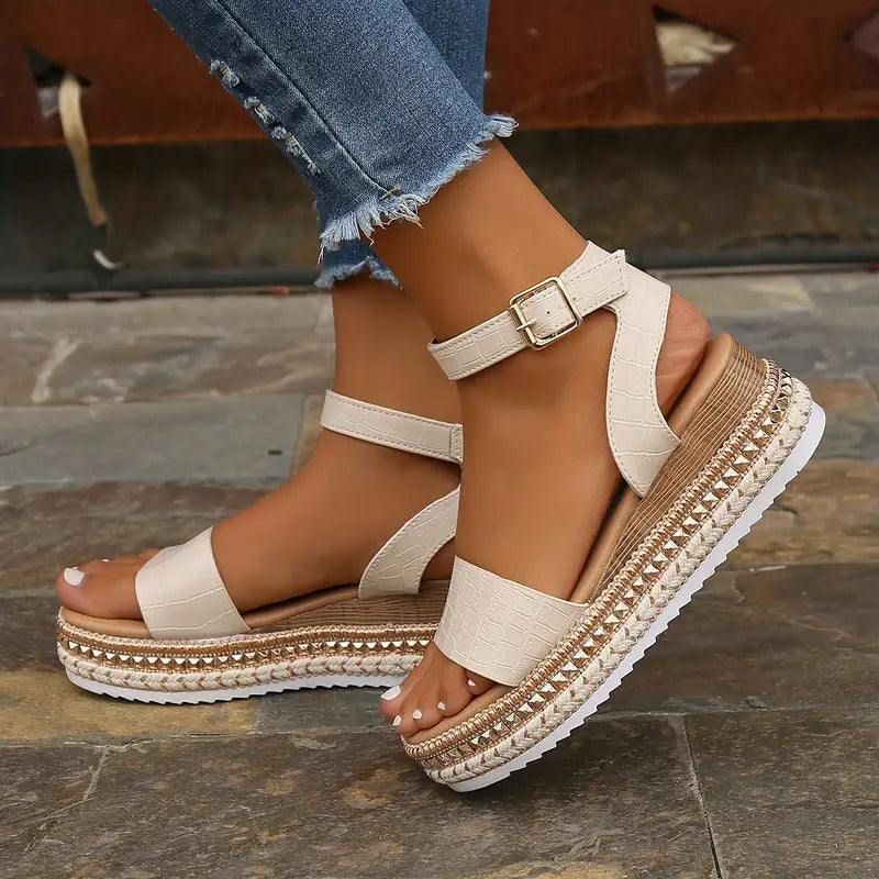 Women's platform strap sandals with adjustable ankle buckle, two-strap minimal design for everyday wear
