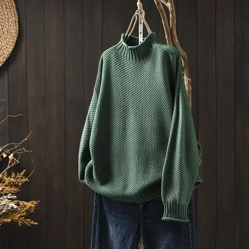 Ivory relaxed-fit cotton blend pullover sweater with distinctive honeycomb knit textured weave