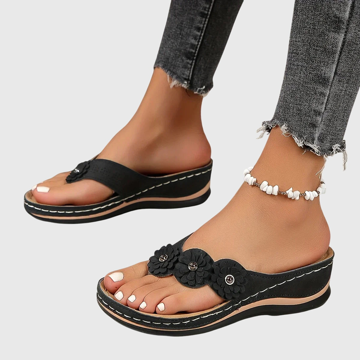 Women's casual floral sandals thick sole everyday comfort stylish versatile footwear
