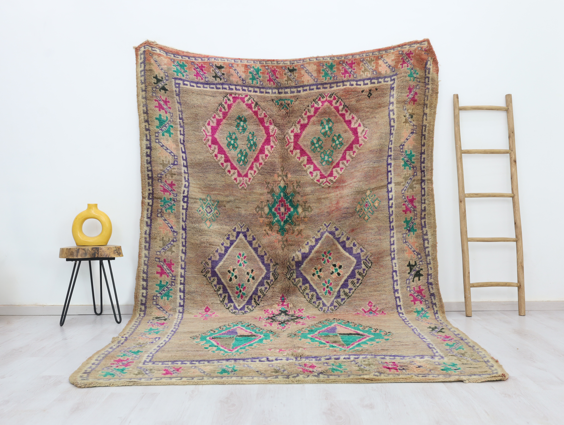 Itran Vintage Moroccan Rug 6'9" x10'4" - Urbann-Vibe