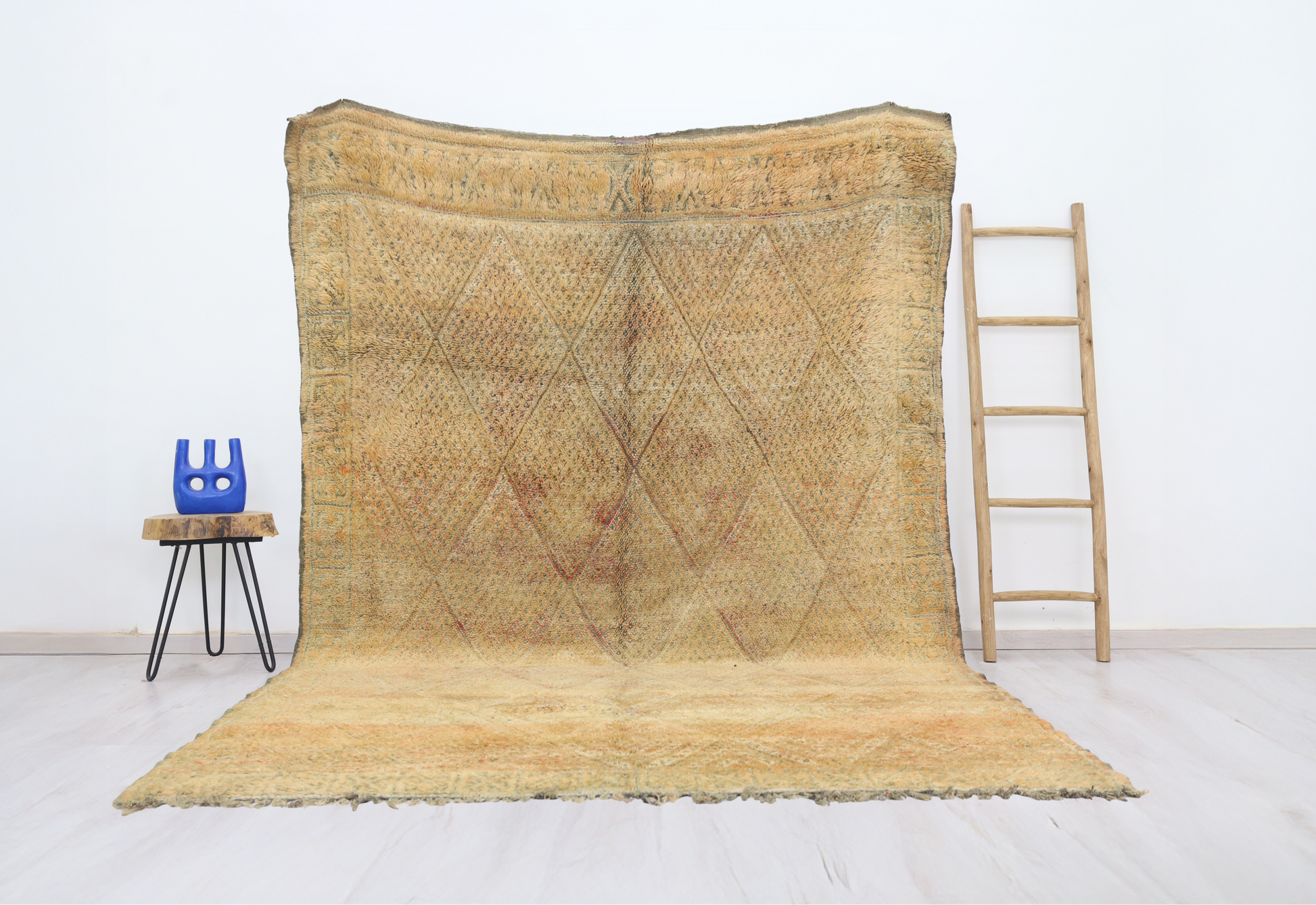 Tirzin Vintage Moroccan Rug 7'1" x10'7" - Urbann-Vibe