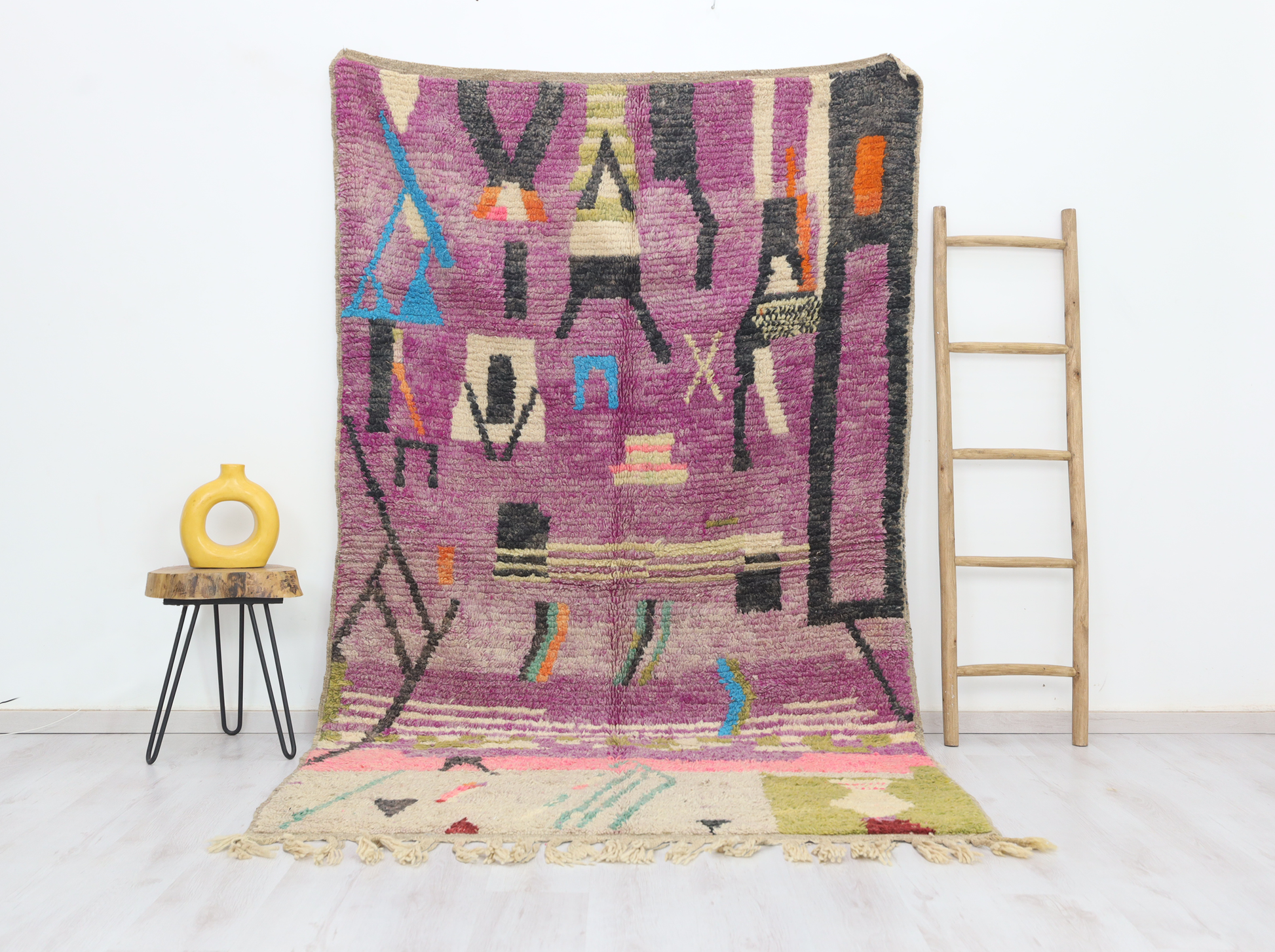 Ameqqran Moroccan Rug 5'4" x 9'0" - Urbann-Vibe