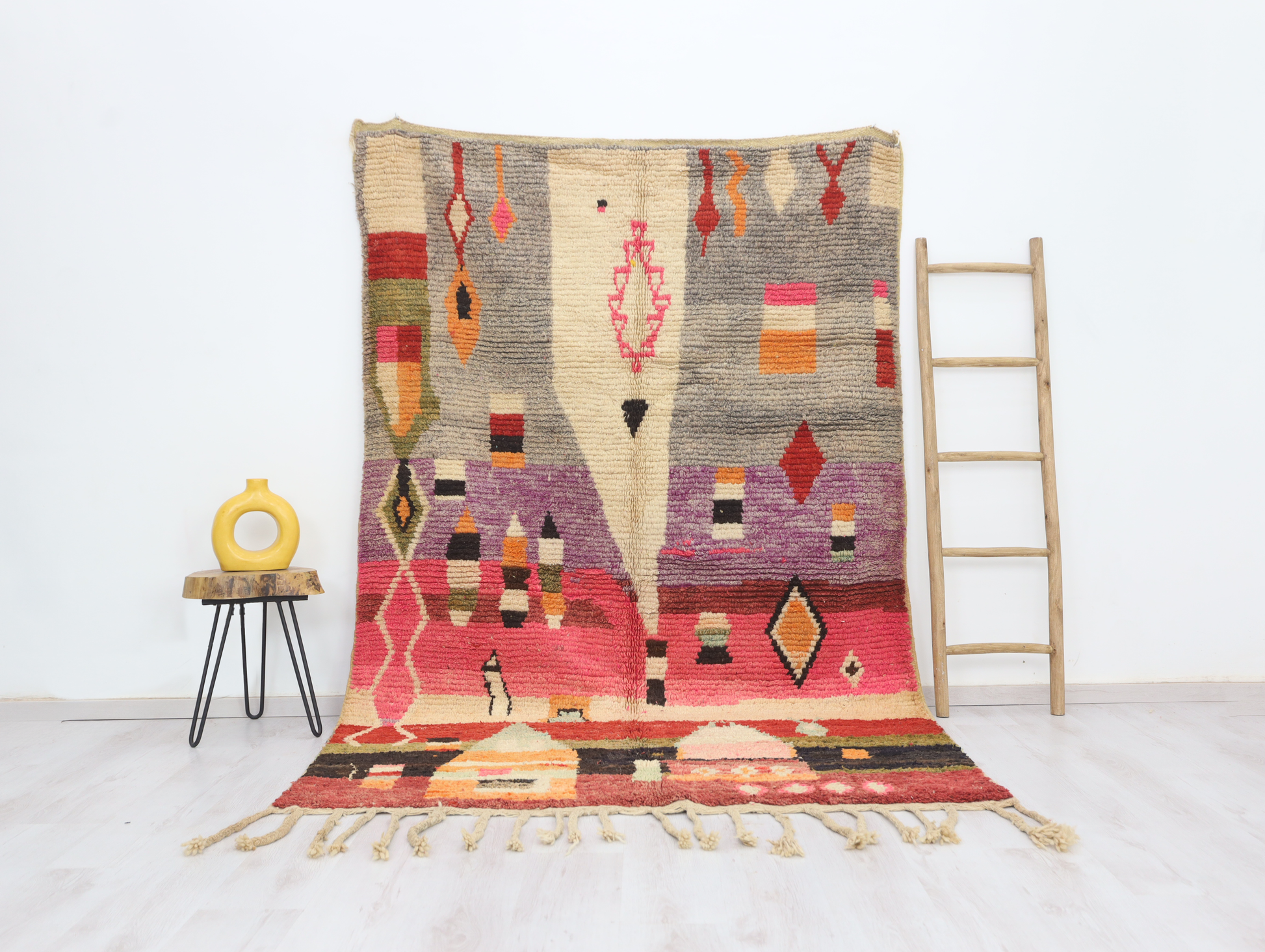 Asefra Moroccan Rug 5'6" x 9'2" - Urbann-Vibe