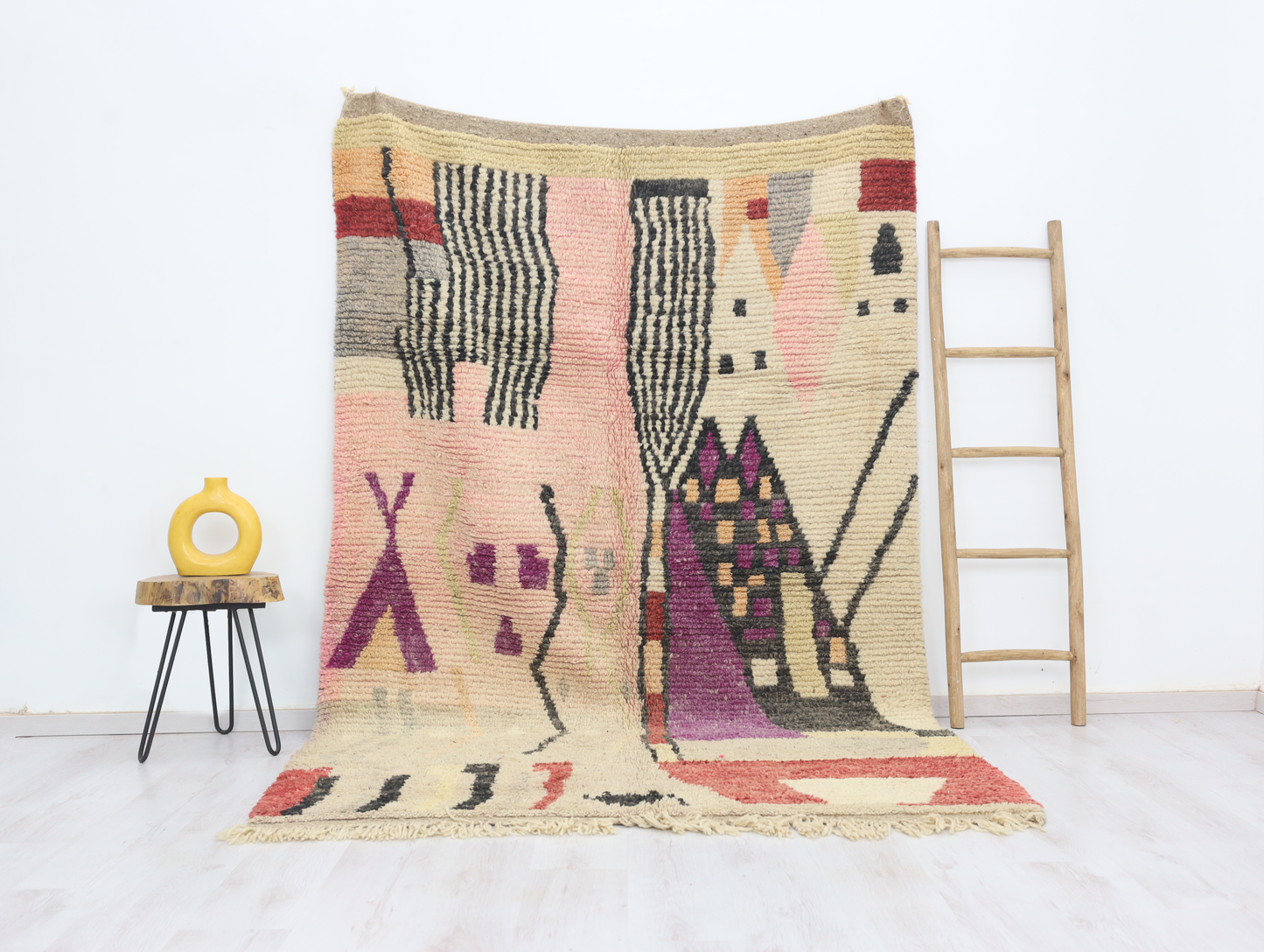 Ghumara Moroccan Rug 5'5" x 8'8" - Urbann-Vibe