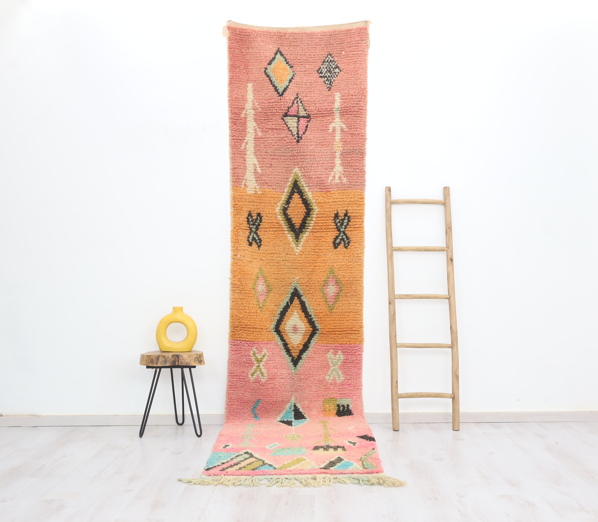 Amnay  Moroccan Rug 2'6" x 11'4" - Urbann-Vibe