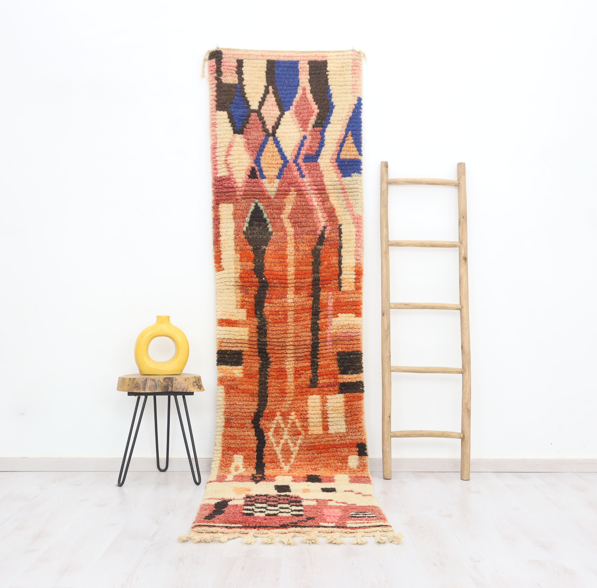 Adirbal  Moroccan Rug 2'4" x 9'8" - Urbann-Vibe