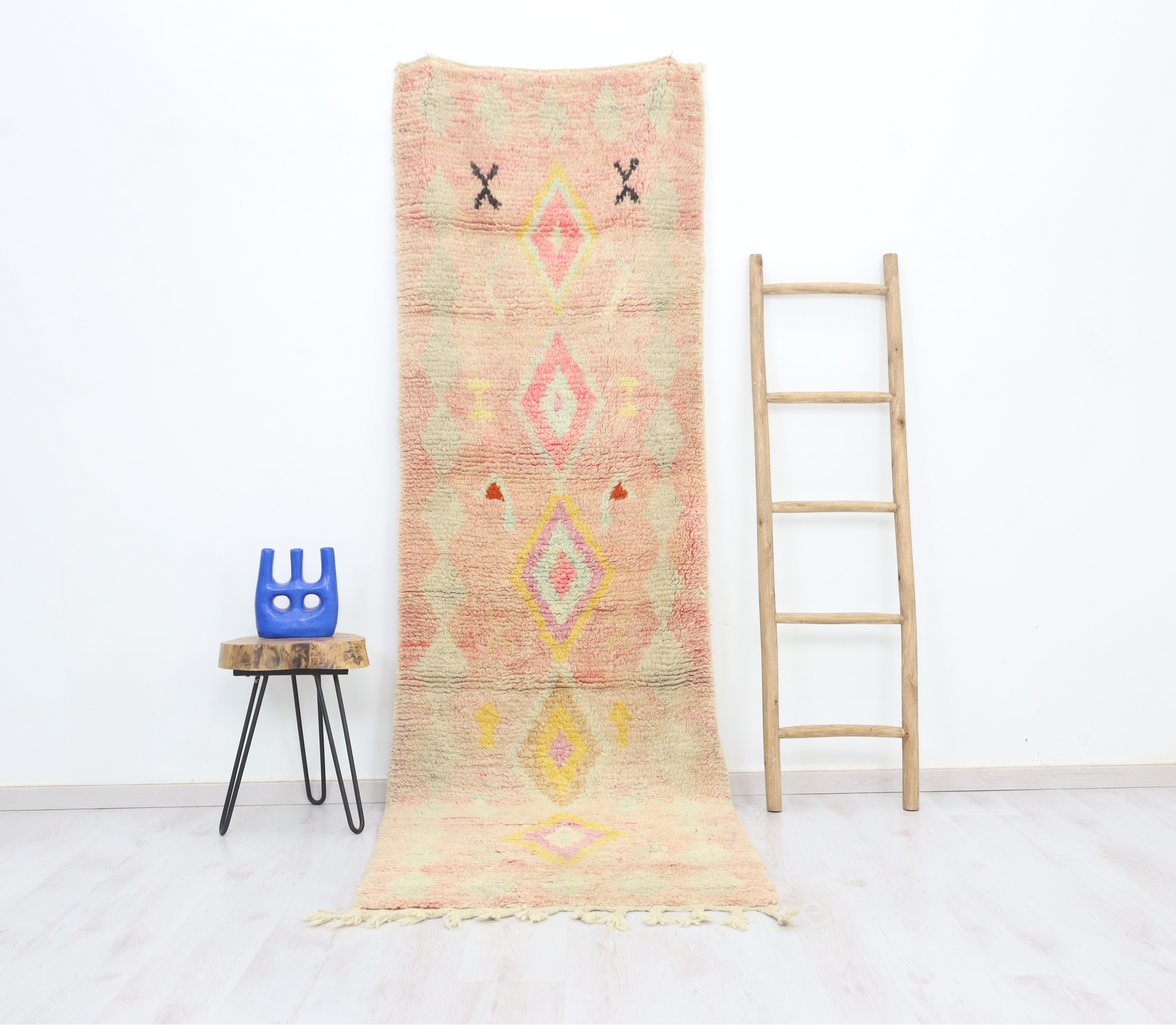 Yerfan Moroccan Rug 3'0" x 9'3" - Urbann-Vibe