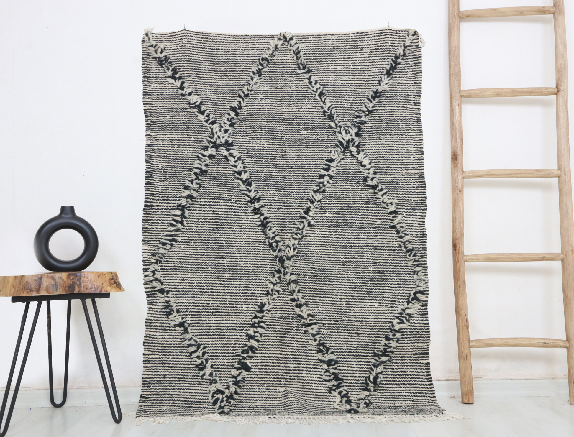 Azzad Moroccan Kilim Rug 3'0" x 4'6" - Urbann-Vibe