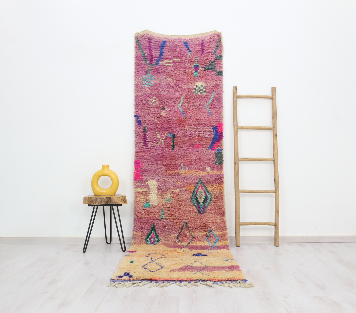 Hinan Moroccan Rug 2'8" x 9'5" - Urbann-Vibe