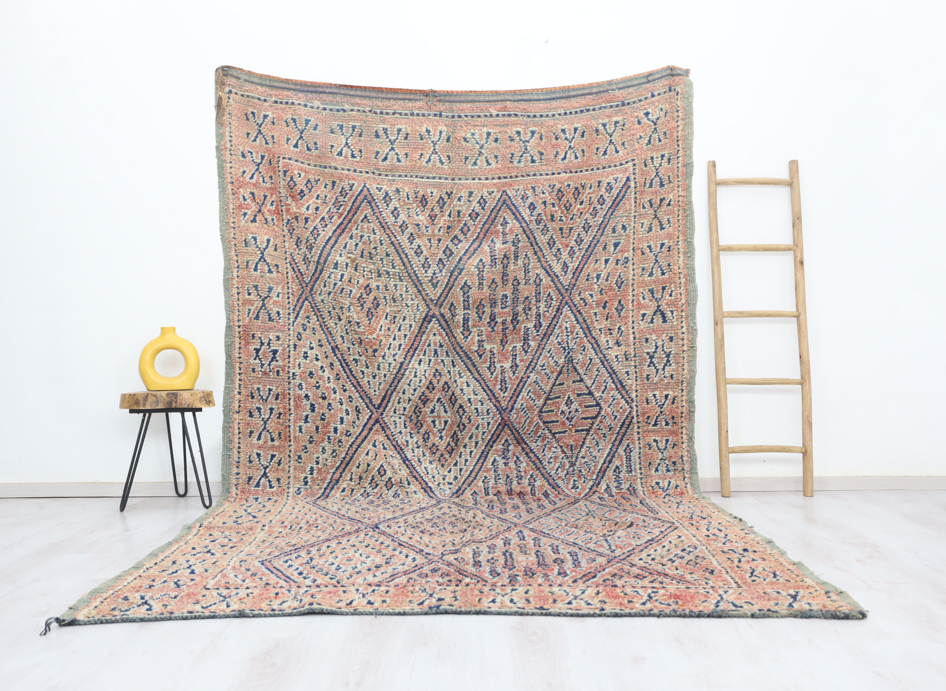 Tillelt Vintage Moroccan Rug  6'7" x 11'2" - Urbann-Vibe