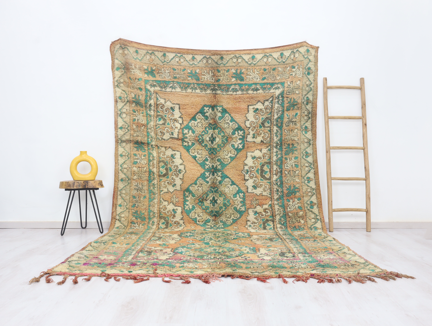 Azranis Vintage Moroccan Rug  6'6" x 10'7" - Urbann-Vibe