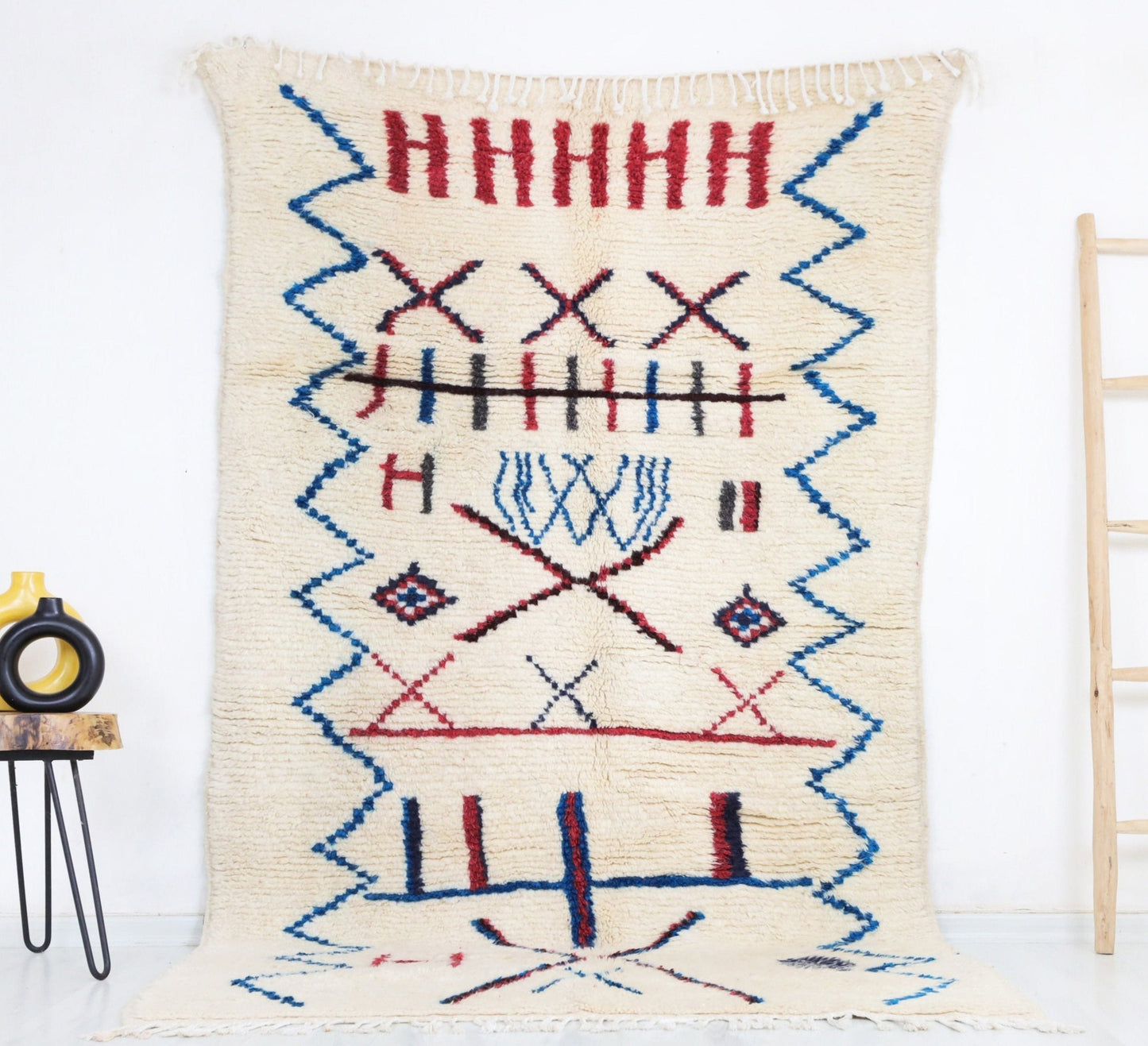 Taslilt  Moroccan Rug 4'9" x 7'9" - Urbann-Vibe