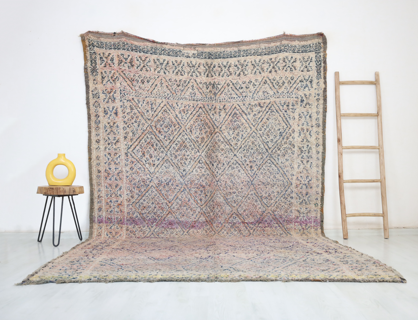 Tihya Vintage Moroccan Rug  7'1" x11'5" - Urbann-Vibe