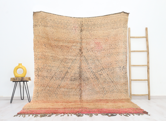 Akaram Vintage Moroccan Rug 6'9" x9'2" - Urbann-Vibe