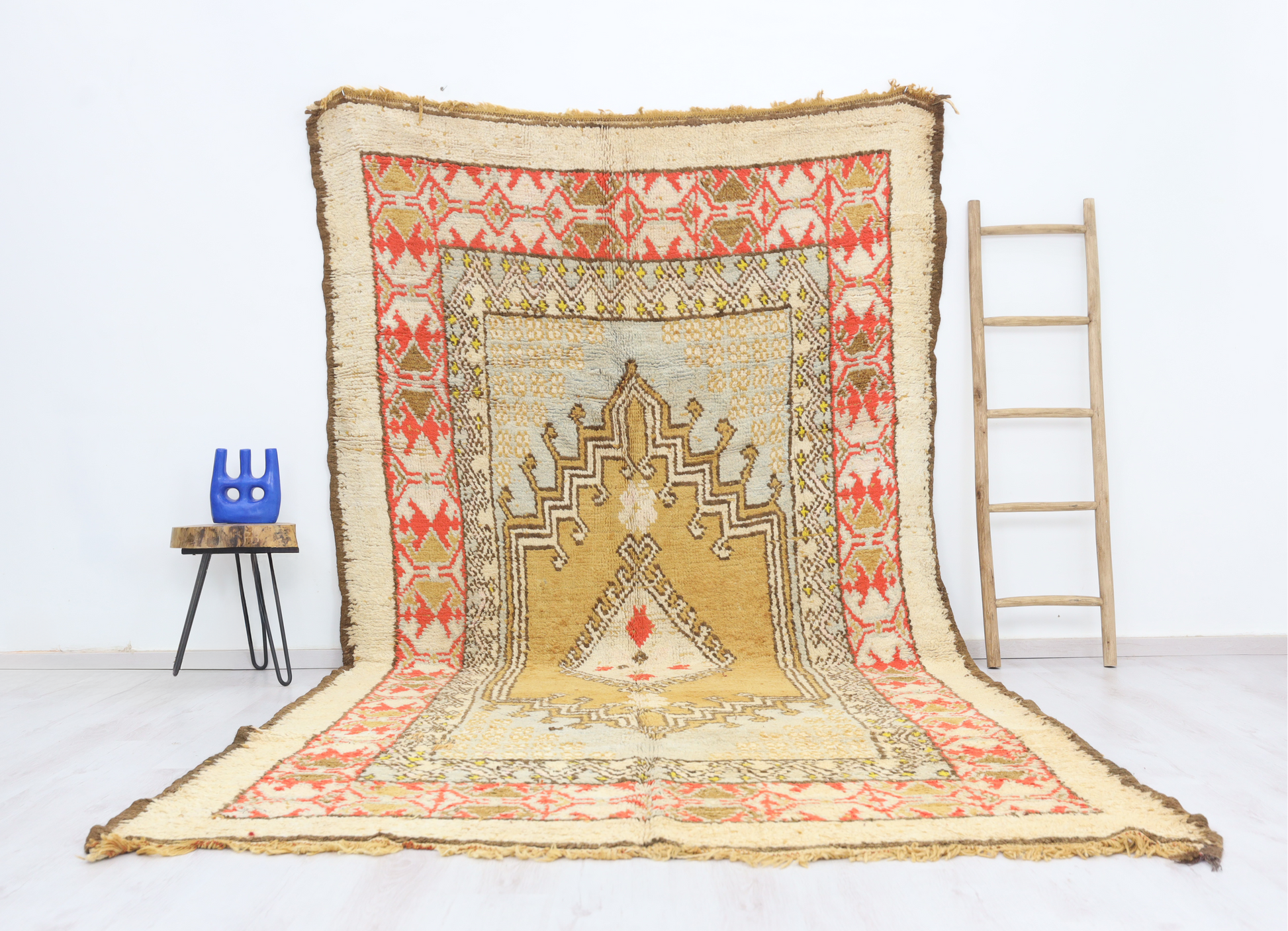 Uzar Vintage Moroccan Rug 6'6" x12'1" - Urbann-Vibe