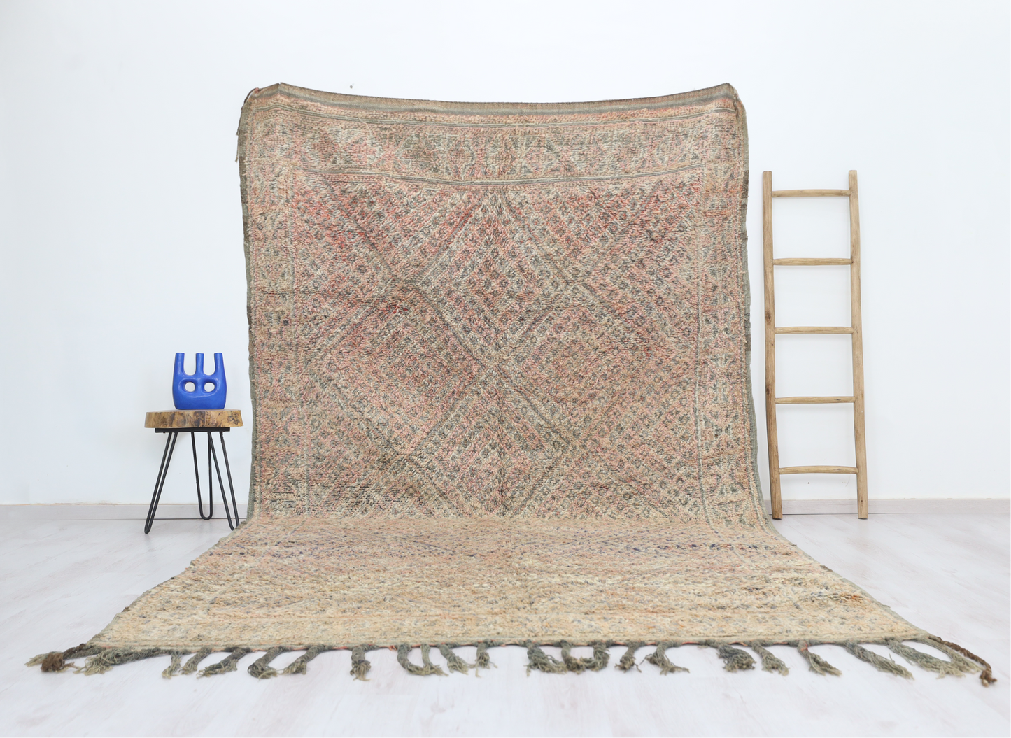 Ilili Vintage Moroccan Rug 6'8" x11'8" - Urbann-Vibe