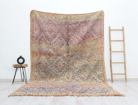 Tirni Vintage Moroccan Rug 6'4" x10'0" - Urbann-Vibe