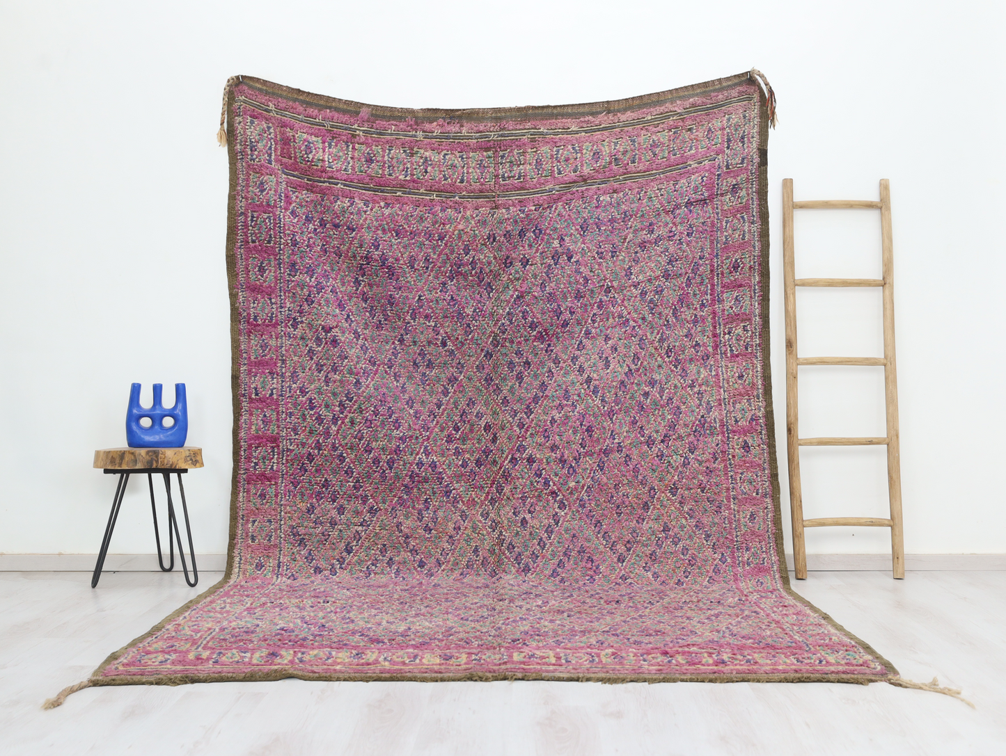 Tawriqt Vintage Moroccan Rug 6'6" x10'3" - Urbann-Vibe