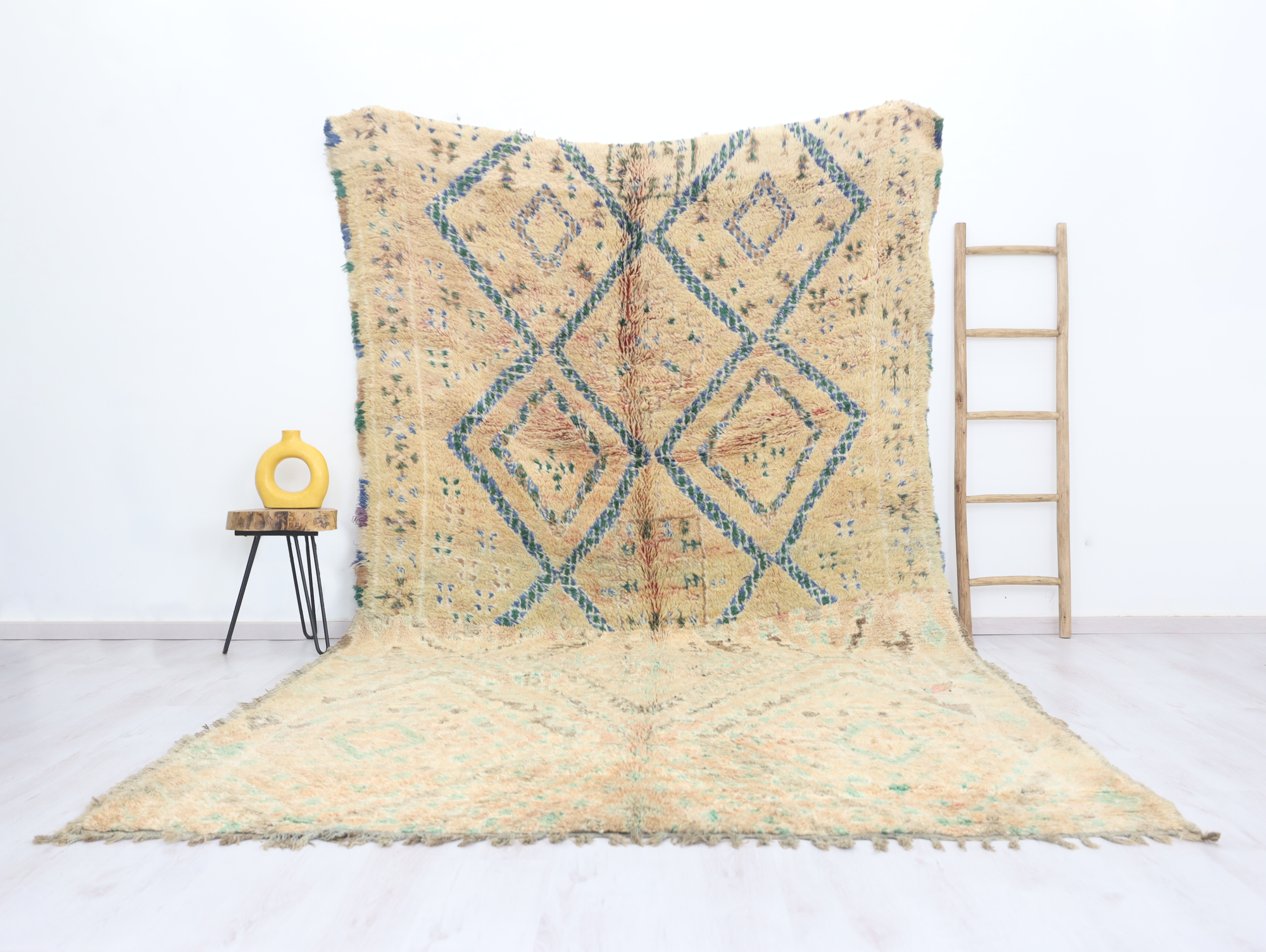 Hizal Vintage Moroccan Rug 6'6" x12'1" - Urbann-Vibe