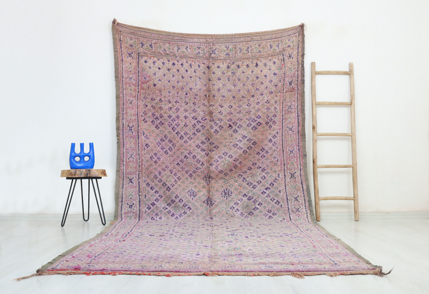 Iderzan Vintage Moroccan Rug  5'7" x12'0" - Urbann-Vibe