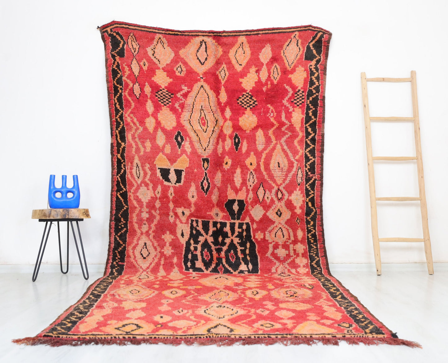 Damia Vintage Moroccan Rug  5'4" x 11'5" - Urbann-Vibe