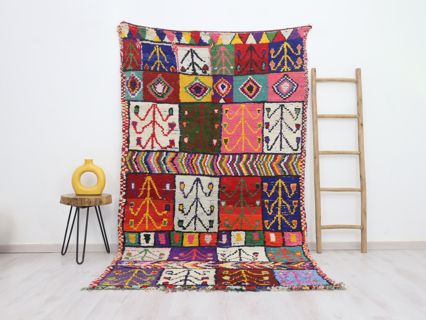 Taslit Moroccan Rug 5'0" x 8'6" - Urbann-Vibe