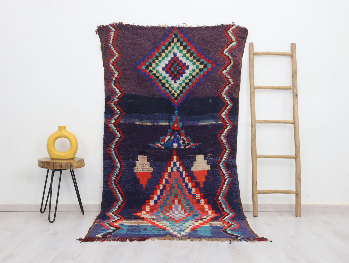 Izuran Moroccan Rug 3'9" x 7'5" - Urbann-Vibe
