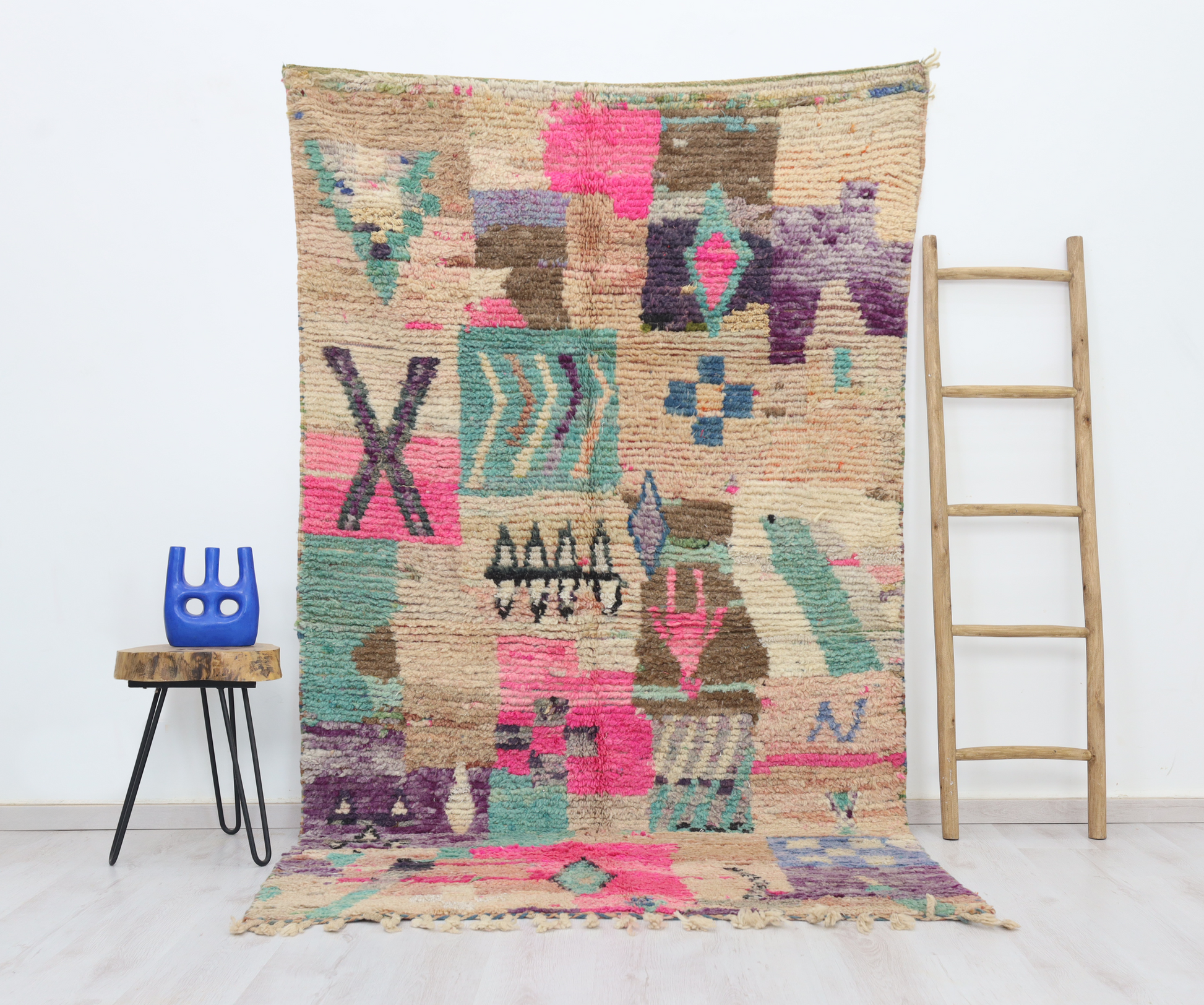 Aglid  Moroccan Rug 4'9" x 8'1" - Urbann-Vibe