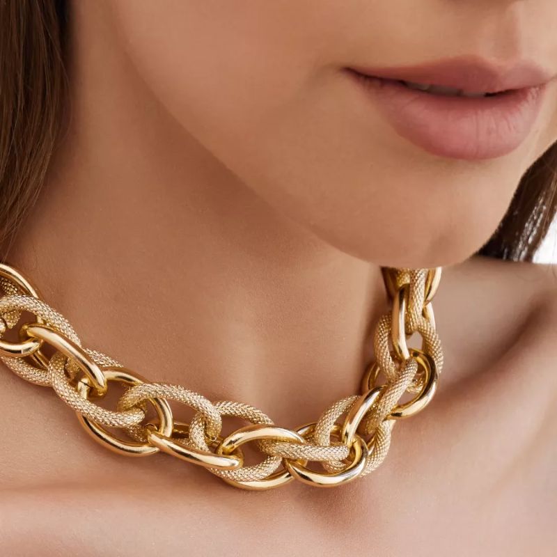 Lynor jewelry set rust-proof fade-resistant links secure lock sensitive skin everyday wear