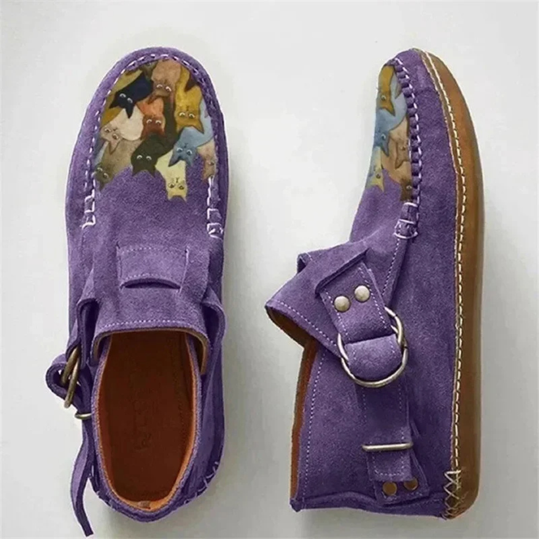 Women's cat print slip-on shoes in playful multicolor design, cushioned sole for casual everyday comfort