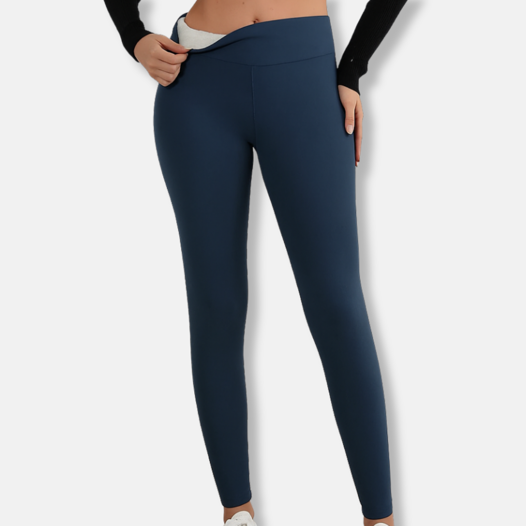 Women's black high waist full-length leggings with plush fleece lining for a body-hugging fit