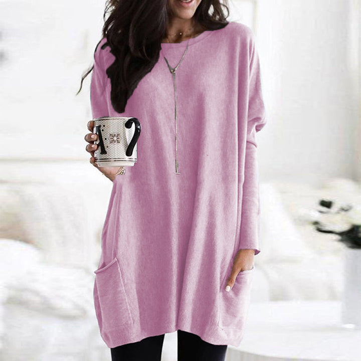 Women's winter long tunic with pockets, cozy casual lounge wear featuring round neckline all-day comfort