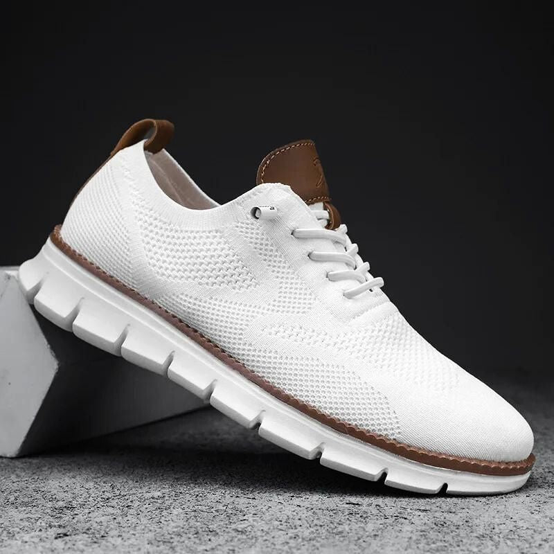 Urbann-Vibe Darin lightweight business-casual sneakers with comfort support for active professionals