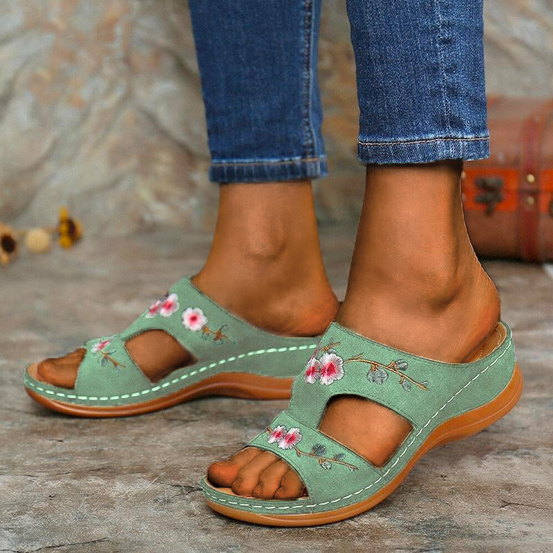 Women's beige orthopedic open-toe sandals with vintage floral embroidery and triple arch support