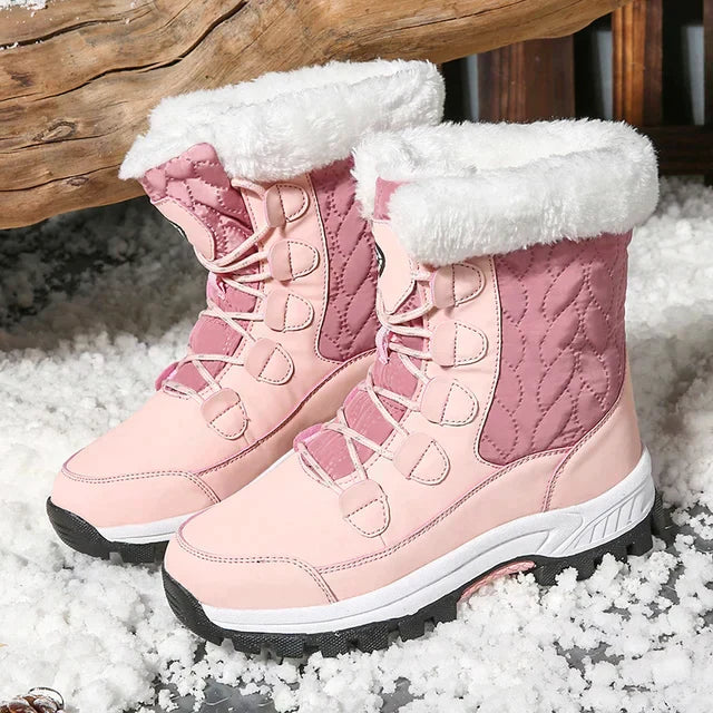 Women's mid-height quilted snow boots lace-up water-resistant with cozy faux fur trim cuff