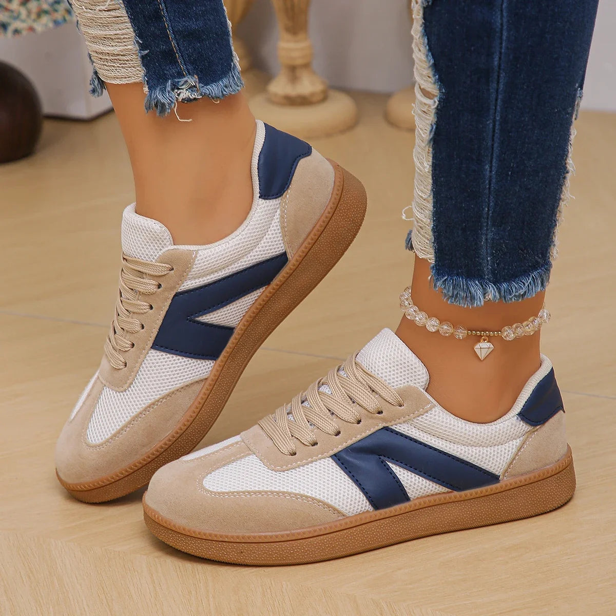 Retro low top sneaker faux suede breathable mesh cushioned footbed non-slip gum sole casual wear