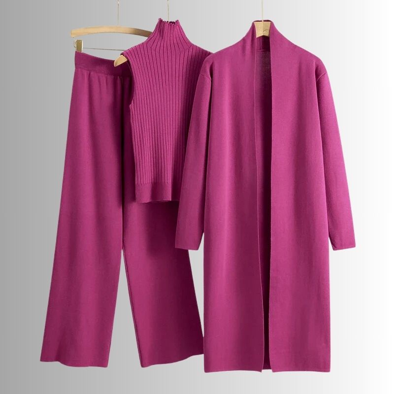 Women's three-piece loungewear set relaxed fit soft breathable fabric everyday comfort coordinated styling
