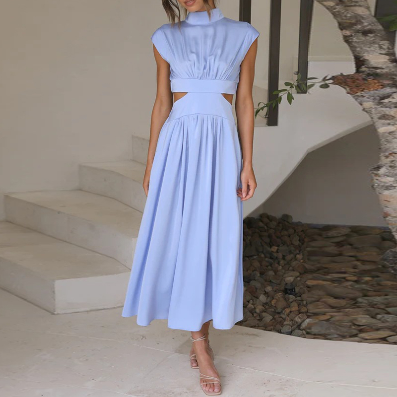 Women's elegant high-waist maxi dress in breathable cotton blend with practical pockets