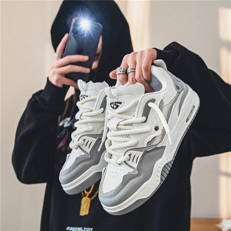 Men's retro casual height increase sneakers in neutral tones with non-slip sole and hidden lift