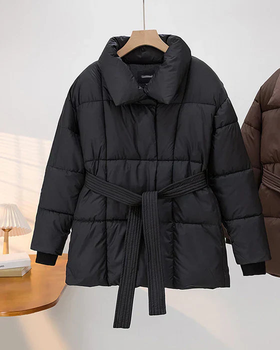 Lightweight quilted jacket with lapels, solid color, minimalist slim fit for everyday casual style