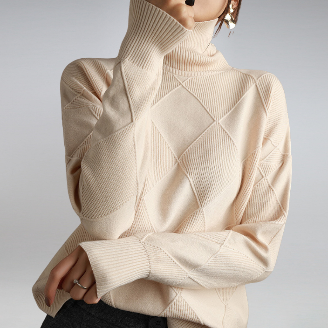 Women's cream diamond texture knit sweater relaxed silhouette soft breathable layering piece