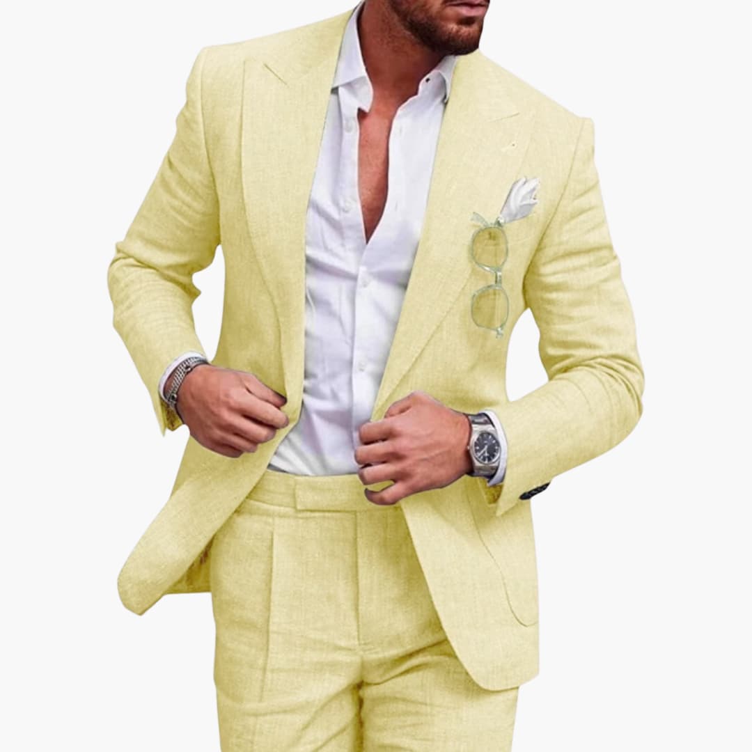 Navy two-piece men's tailored business suit for weddings, slim modern cut with polished finish