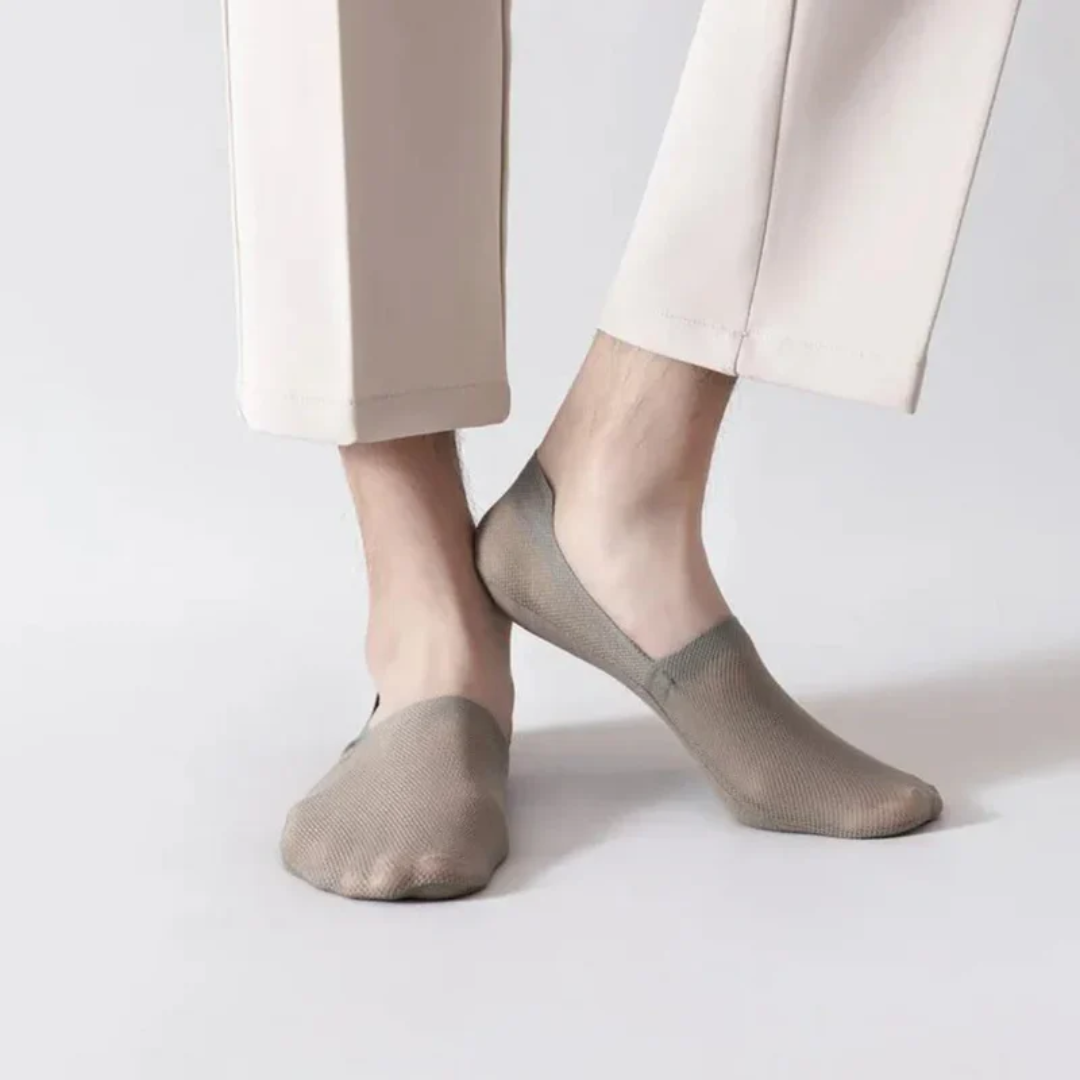 Madison low-cut invisible socks breathable anti-slip grip beige neutral discreet footwear liner